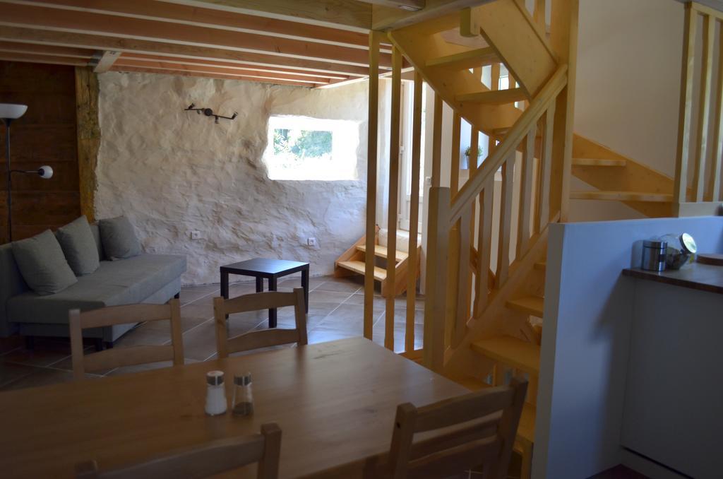 Gites La Ferme Accrochee A La Colline ลากอร์ซ ภายนอก รูปภาพ