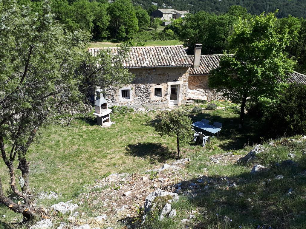 Gites La Ferme Accrochee A La Colline ลากอร์ซ ภายนอก รูปภาพ